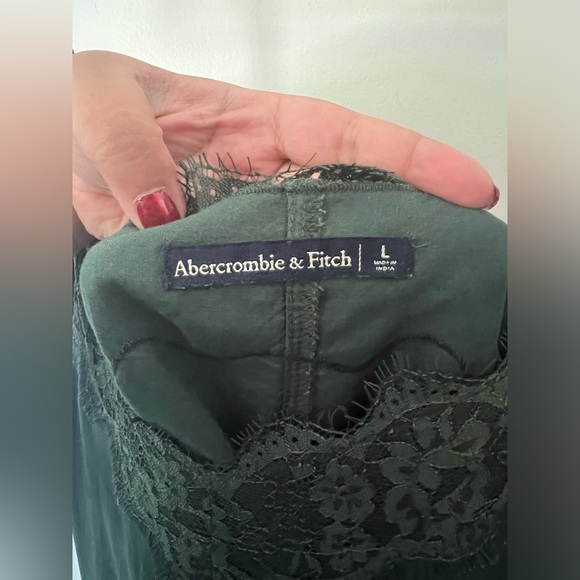 Abercrombie & Fitch Lace Trim Camisole - Picture 3 of 4